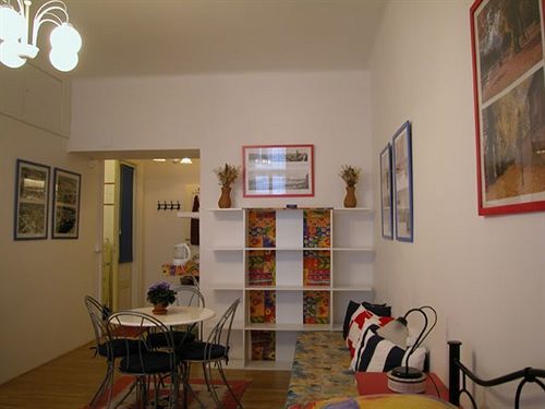 Pragues Rainbow Guest House 外观 照片