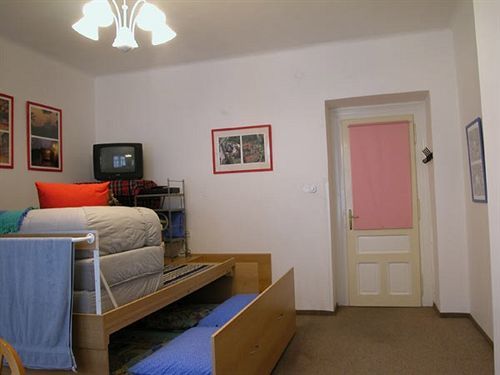 Pragues Rainbow Guest House 外观 照片