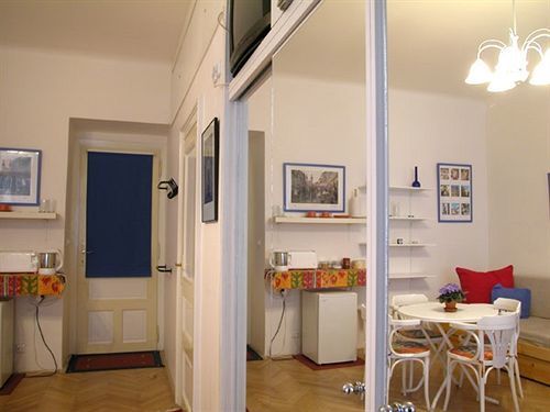 Pragues Rainbow Guest House 外观 照片